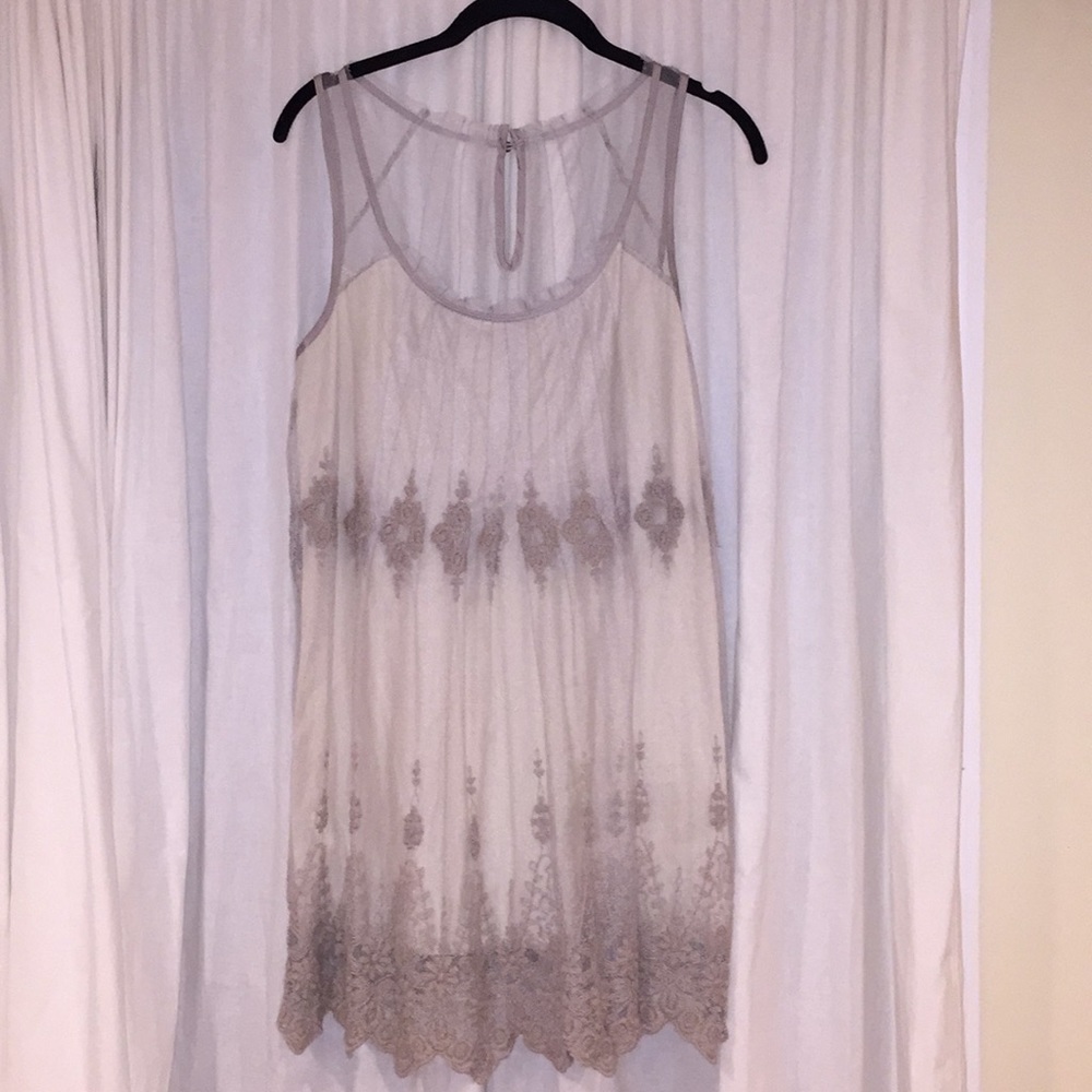 Delicate Lace Dress 🌹